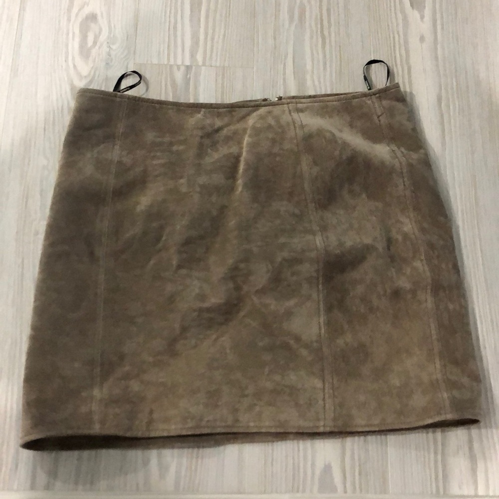 Blanknyc suede skirt
